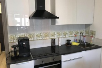 ул. Среднерогатская, 11 - м. Звёздная