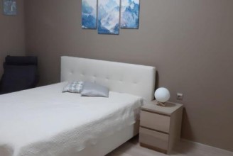 пр-кт Александровской Фермы, 8 корп. 1 - м. Пролетарская