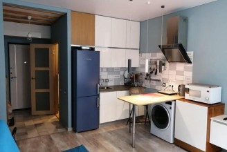 ул. Кременчугская, 11 корп. 1 - м. Площадь Александра Невского