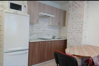 ул. Коммунаров, 188 - м. Проспект Ветеранов