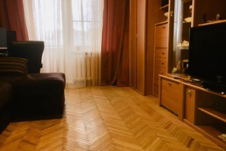 ул. Взлётная, 9 - м. Московская