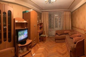 ул. Апрельская, 5 - м. Ладожская