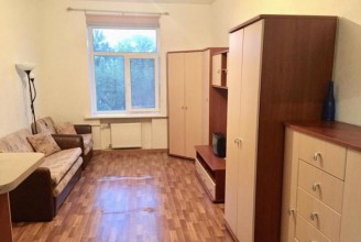 ул. Победы, 11 - м. Московская