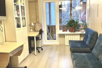 ул. Федосеенко, 14 - м. Площадь Ленина