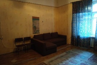 ул. Некрасова, 60 - м. Площадь Восстания