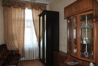 Каменноостровский пр-кт, 57 - м. Петроградская