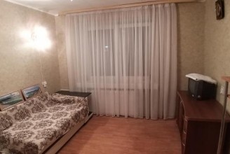 ул. Взлётная, 11 - м. Московская