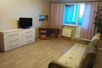 пр-кт Солидарности, 5 - м. Проспект Большевиков