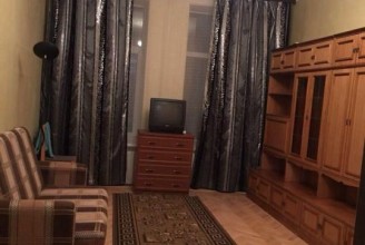 ул. Тележная, 13 - м. Площадь Александра Невского