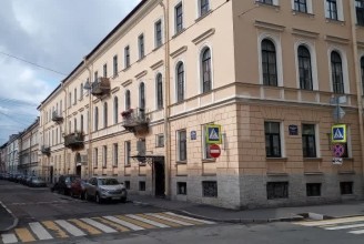 190068, г Санкт-Петербург, Адмиралтейский р-н, пер Пирогова, д 11