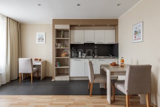 196084, г Санкт-Петербург, Адмиралтейский р-н, Московский пр-кт, д 73 к 3