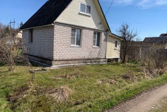 188561, Ленинградская обл, Сланцевский р-н, г Сланцы, ул. Сосновая, д 75