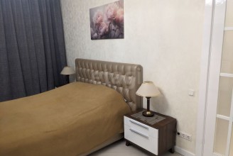 197110, г Санкт-Петербург, Петроградский р-н, ул. Большая Зеленина, д 8 к 2