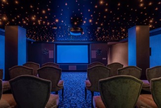 190068, г Санкт-Петербург, Адмиралтейский р-н, наб. Канала Грибоедова, д 133а стр 1