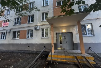 115470, г Москва, р-н Нагатинский Затон, Кленовый б-р, д 22