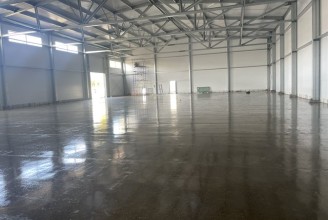 188506, Ленинградская обл, Ломоносовский р-н, деревня Малое Карлино, Пушкинское шоссе, д 2