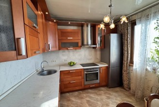 117149, г Москва, р-н Зюзино, ул. Азовская, д 9 к 2